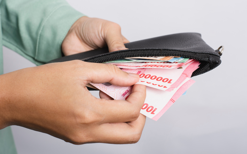 Manage your religious holiday allowance with the 50-30-20 Method! So it doesn't run out immediately!