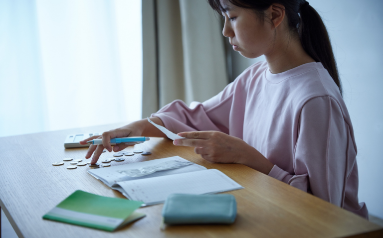 6 Ways to Organize Effective Long-Term Finances with No Hassle!