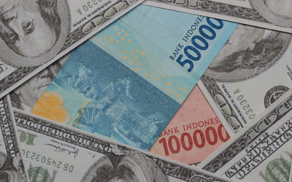 rupiah melemah